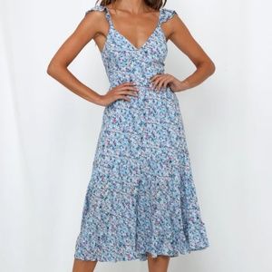 {Hello Molly} Drew A Little Picture Midi Blue Floral Dress